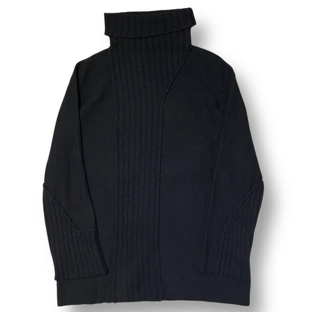 요지 야마모토 터틀넥 니트 스웨터