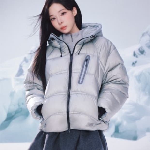 뉴발란스 유니플라잉 77 슈퍼라이트 구스다운 M