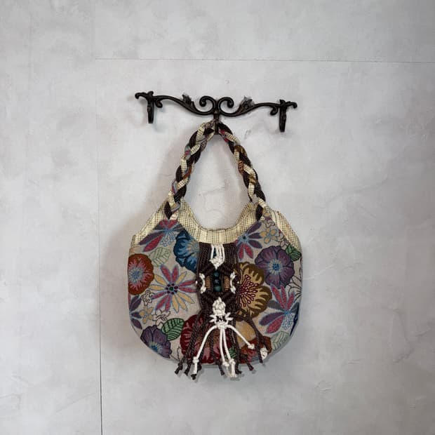 Ivory bohemian jacquard flower 숄더백 