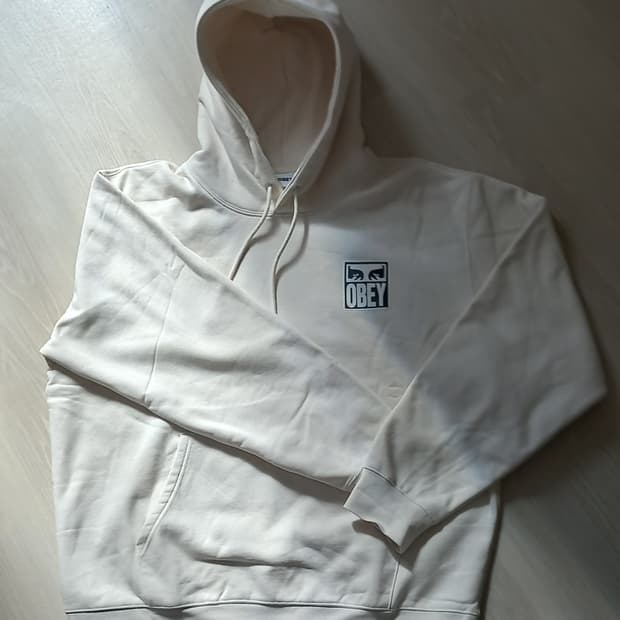 오베이 아이즈 로고 후드티 화이트 
