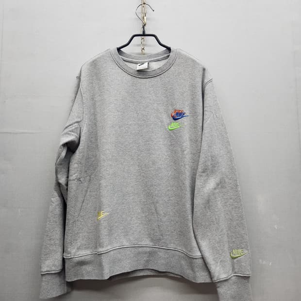 나이키 멀티컬러 로고자수 맨투맨M(XL) 남여공용