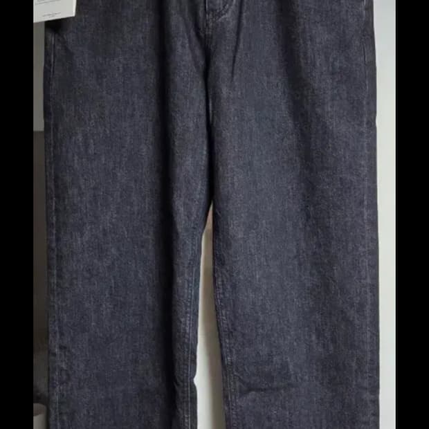 새상품) 인더로우 와이드 테이퍼드 데님 팬츠 블랙