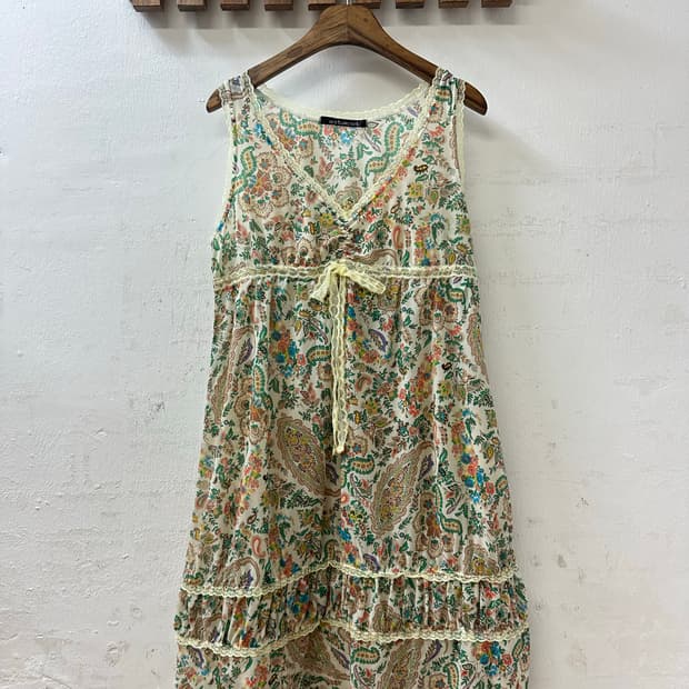 일본빈티지 에스타콧estacot페이즐리 레이스 스트링 슬리브리스 원피스