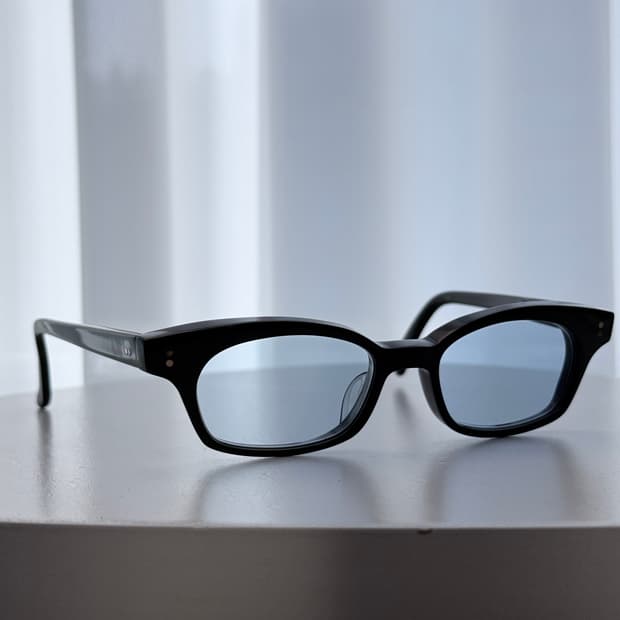 백산안경 THOM 블랙 (변색렌즈 블루)