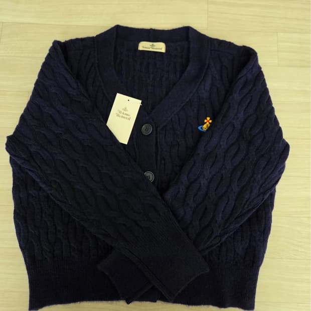 비비안웨스트우드 가디건