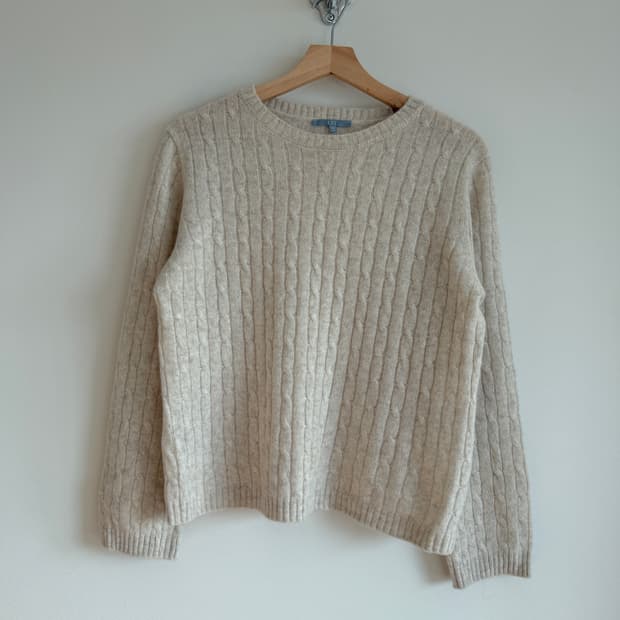 Pre owned 울 니트