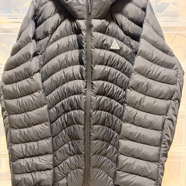 나이키 acg 라바플로우 경량패딩 m