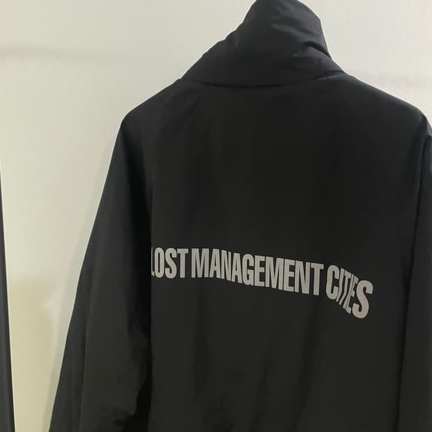 LMC 리버시블 자켓