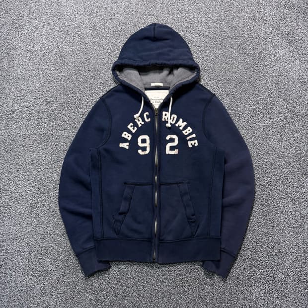 Name : 아베크롬비 스펠아웃 포인트로고 네이비컬러 후드집업 :) 