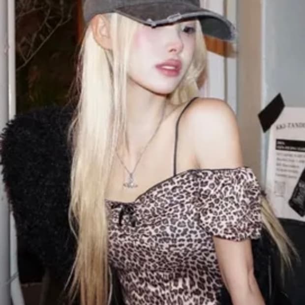 레오파드 투웨이 퍼프 오프숄더 티
