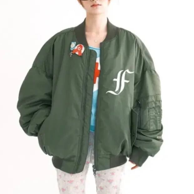 샵페어리 봄버 자켓 카키