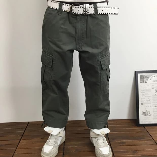 JPN Topvalu Cropped Cargo Pants