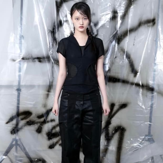 0104 S/NO.8 LAYERED HALTER LINE HAL 레이어드