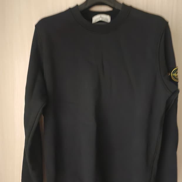 스톤아일랜드 맨투맨