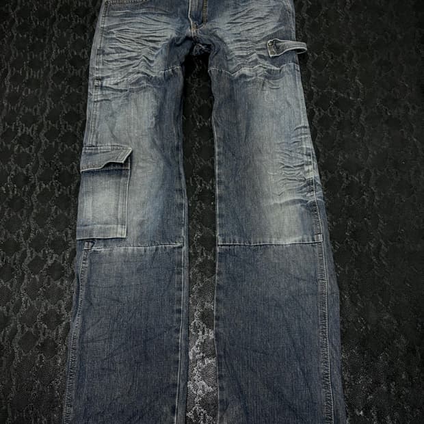 “EDWIN” Y2K Crack Washed pocket Detail P