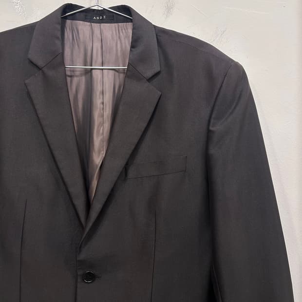 ANDZ 옴므 글로시 코튼 클래식 투버튼 블레이져