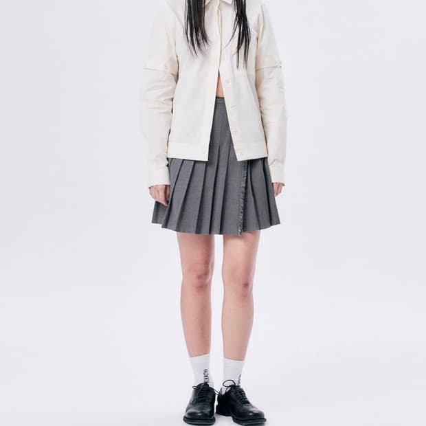 할로미늄 플리츠 미니 랩스커트 그레이