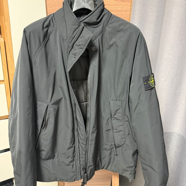 스톤아일랜드 마이크로트윌 프리마로프트 M