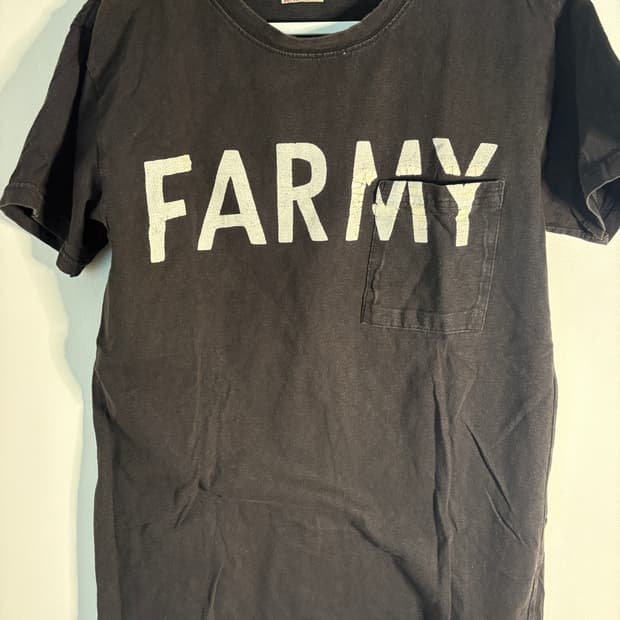 캐피탈 FARMY V넥 포켓티 3