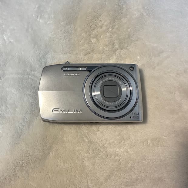 카시오 엑슬림 z2000 디카/디지털카메라 