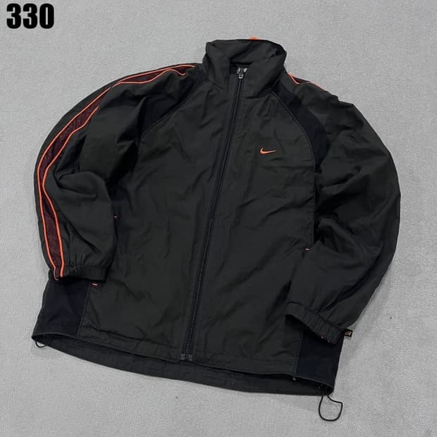 나이키 블랙 바람막이 