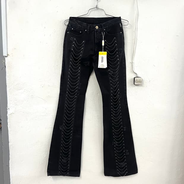 베르사체 체인 부츠컷 데님 플레어 팬츠