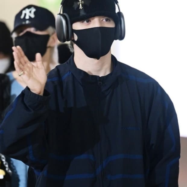 크롬하츠 캐시미어 크로스 참 비니