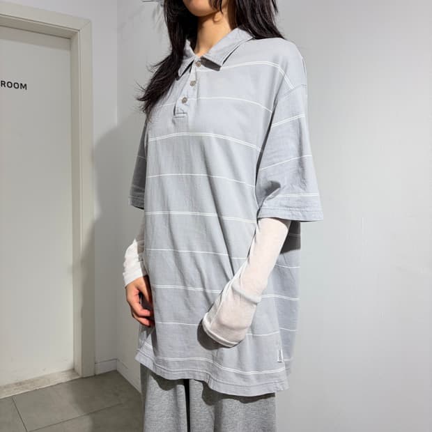 00s Stussy Authentic 스트라이프 그레이 반팔 티셔츠