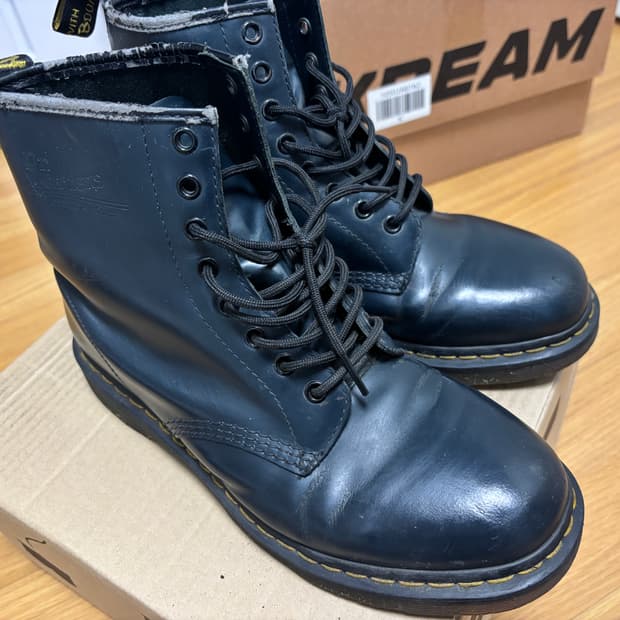 닥터마틴 1460 나파 270