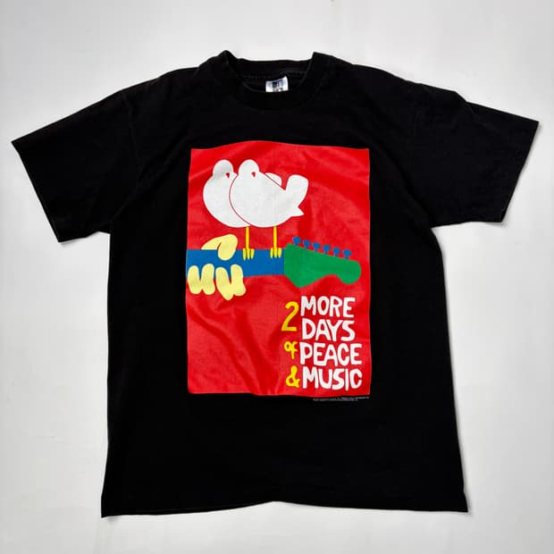 90s Woodstock Tee (black)