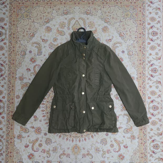 게스 여성 카키 야상 자켓 xs