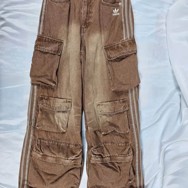 아디다스멀티카고데님팬츠