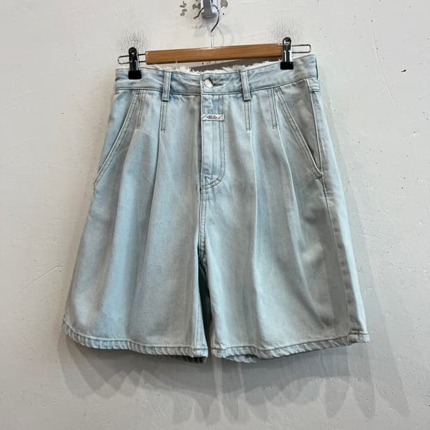 마리떼프랑소와저버 핀턱 데님 쇼츠 반바지