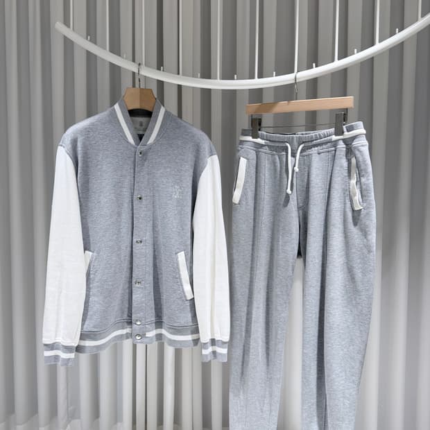 (A+/M,S) / 브루넬로 쿠치넬리 로고 그레이 스타디움 셋업