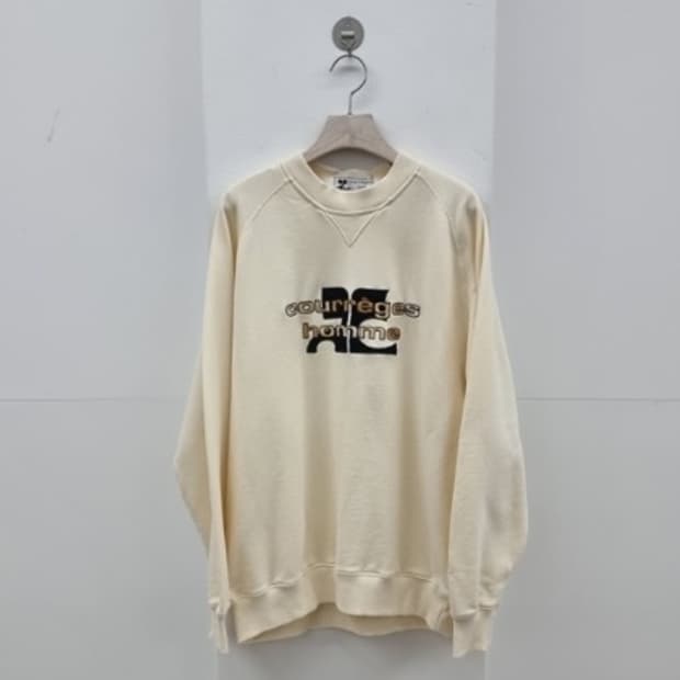 courreges 꾸레쥬