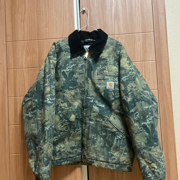 칼하트 자켓 팝니다