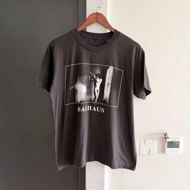 빈티지 90s Bauhaus 티셔츠