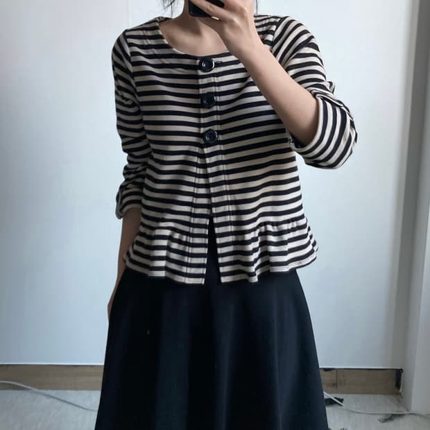 빈티지 스트라이프 프릴 니트 자켓