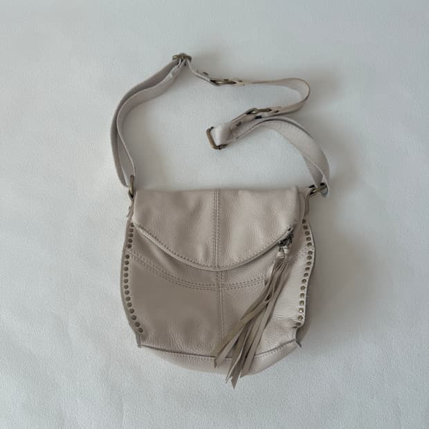 Pre owned 레더 스터드백