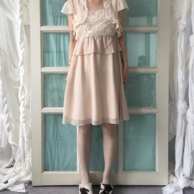 Flower point sleeveless onepiece