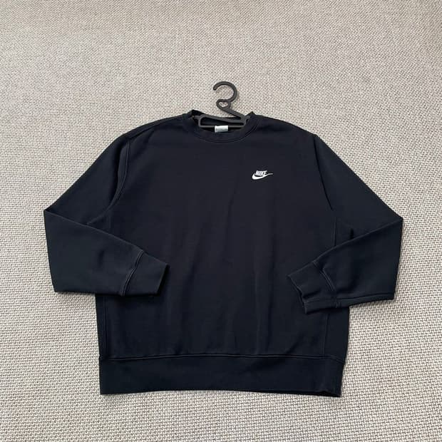 나이키 기모 맨투맨  25SS  6435