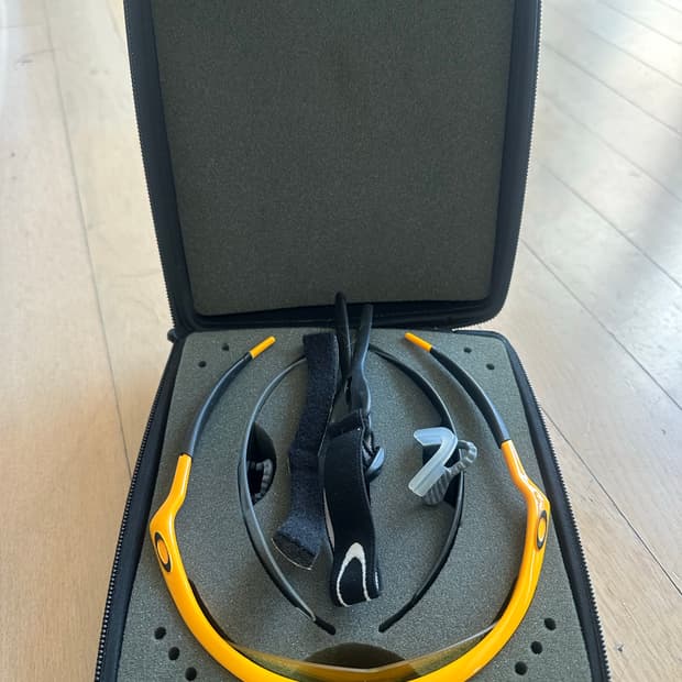 오클리 선글라스풀세트+프레임1개추가