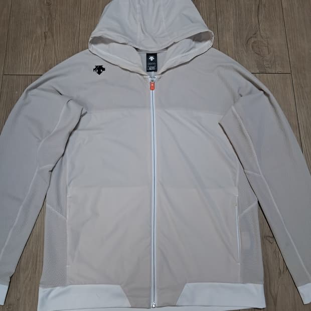 데상트 후드집업 남성110 