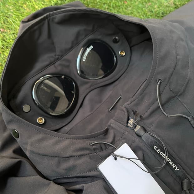 (새상품) 25ss CP컴퍼니 쉘R 고글자켓 블랙