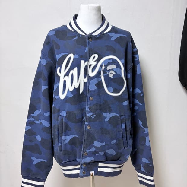 베이프 청계 바시티 M