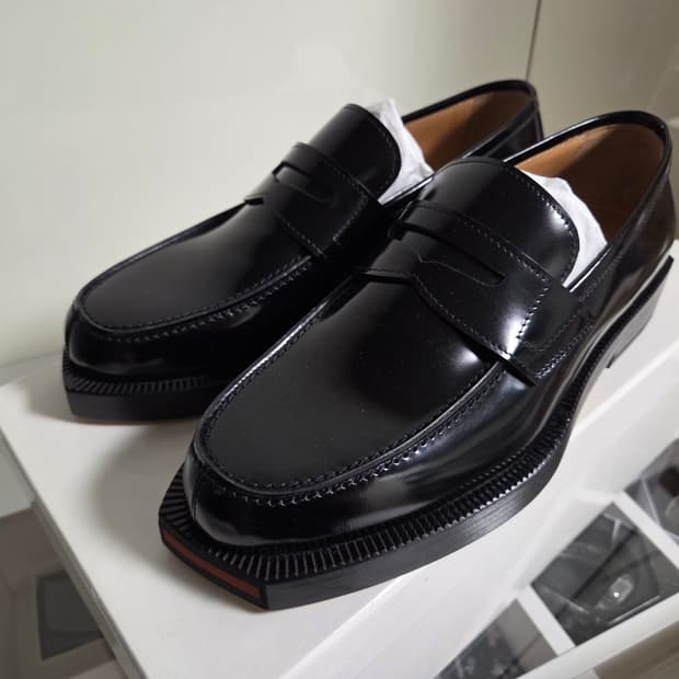 마르지엘라 디자인 로퍼