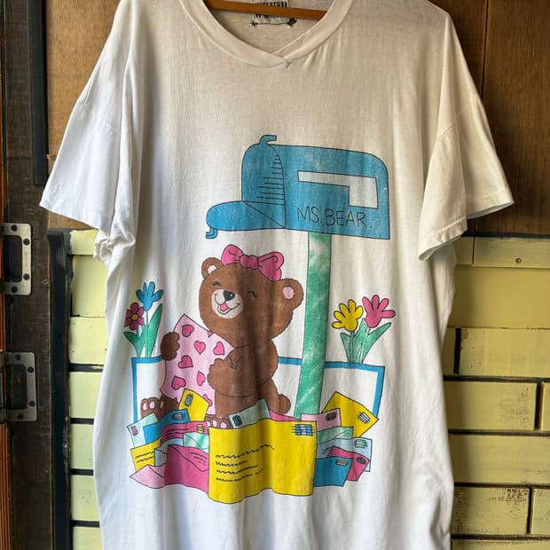 80’s~90’s Vintage “MS. BEAR” Graphic Tee