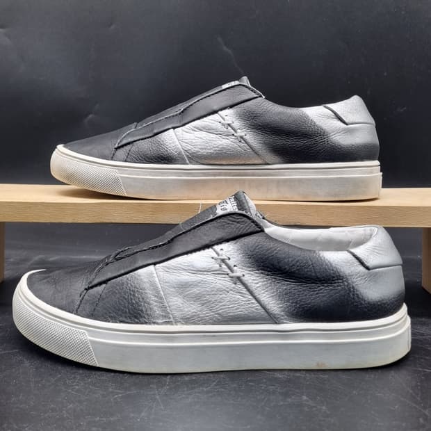 오니츠카타이거 아피안스 슬립온230