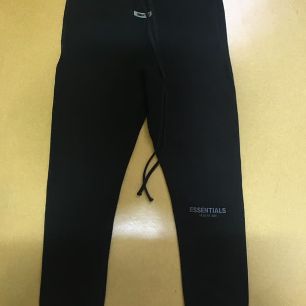 피오갓 에센셜 스웻팬츠 