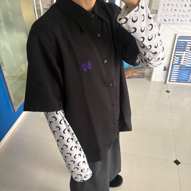 papillon emb. s/s 파필론 emb 셔츠